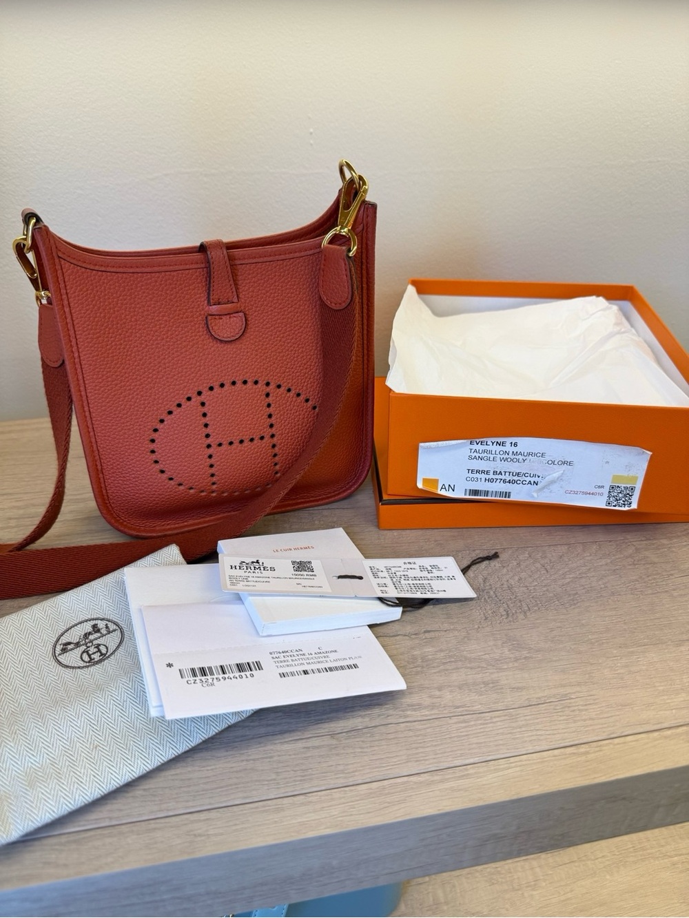 Authentic💯Hermes Evelyne mini terre battue